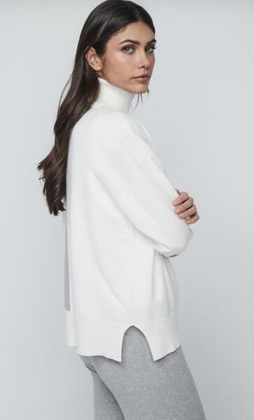 Gallery a09162 486jpje4