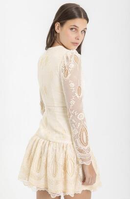 Vestido Highly Vainilla Calado