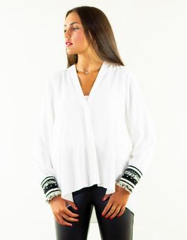Blusa Forever Unique Carrie Beige para mujer