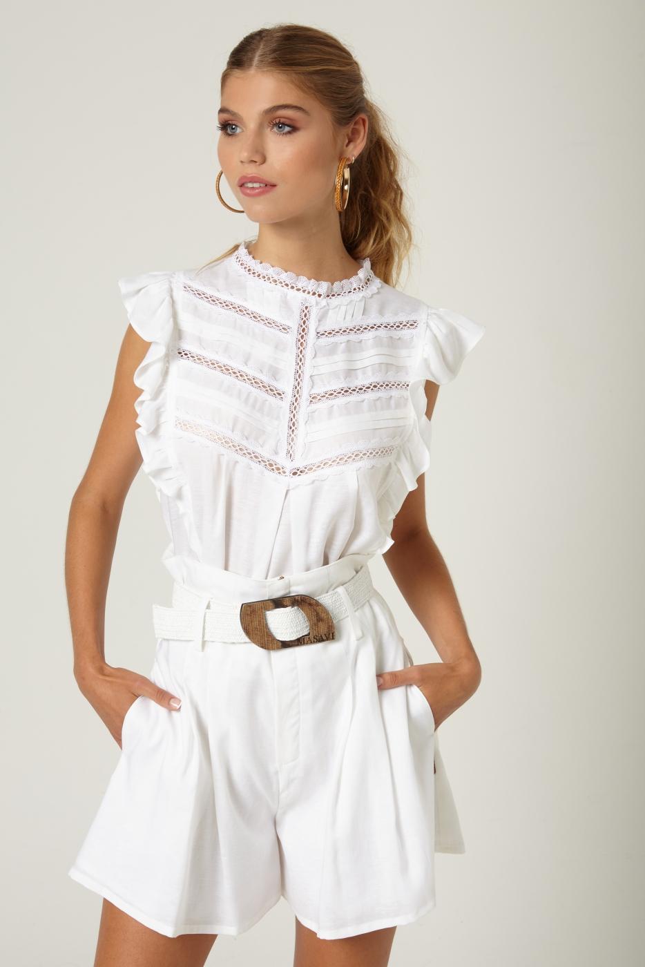 Camisa blanca con puntillas online